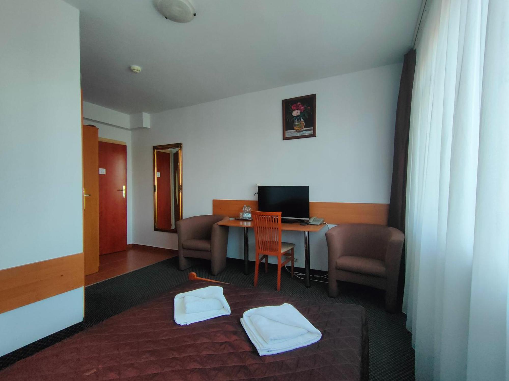 HotelsЛюблин Экстерьер фото
