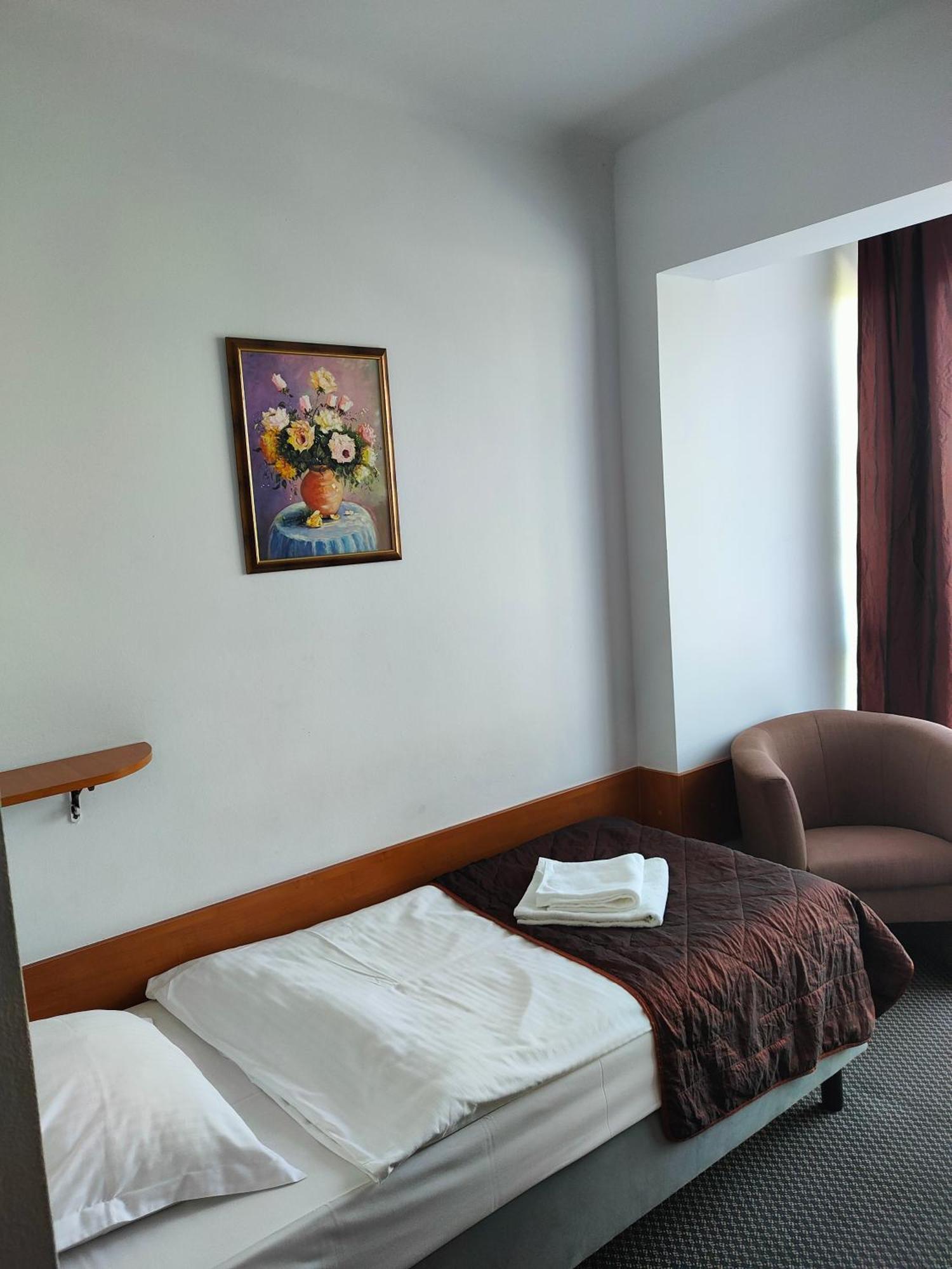 HotelsЛюблин Экстерьер фото