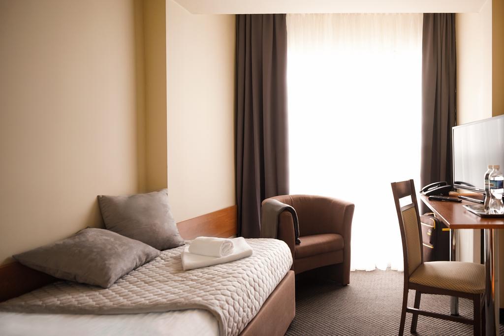 HotelsЛюблин Экстерьер фото